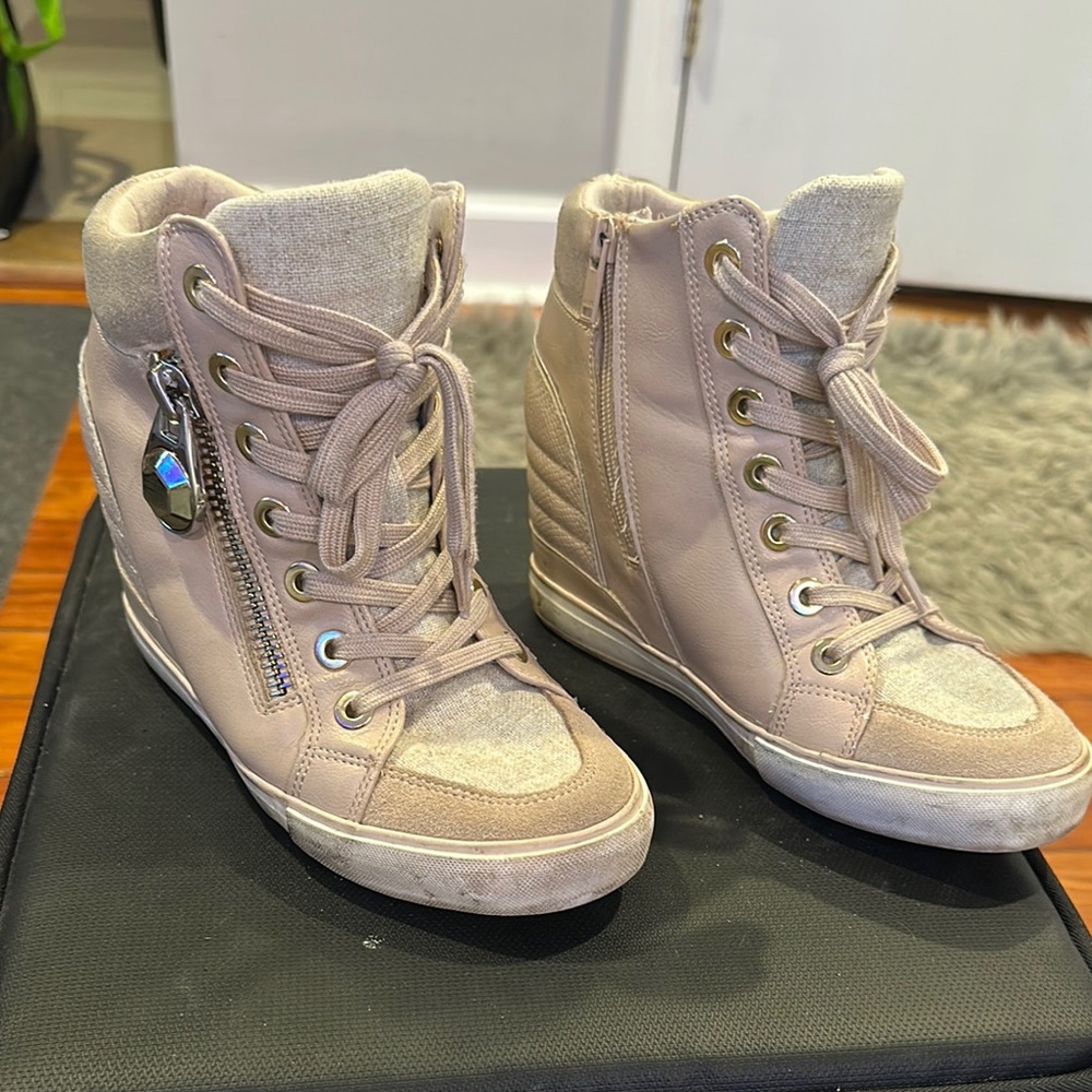 Aldo Tan Sneakers Retro-Inspired Chunky Design